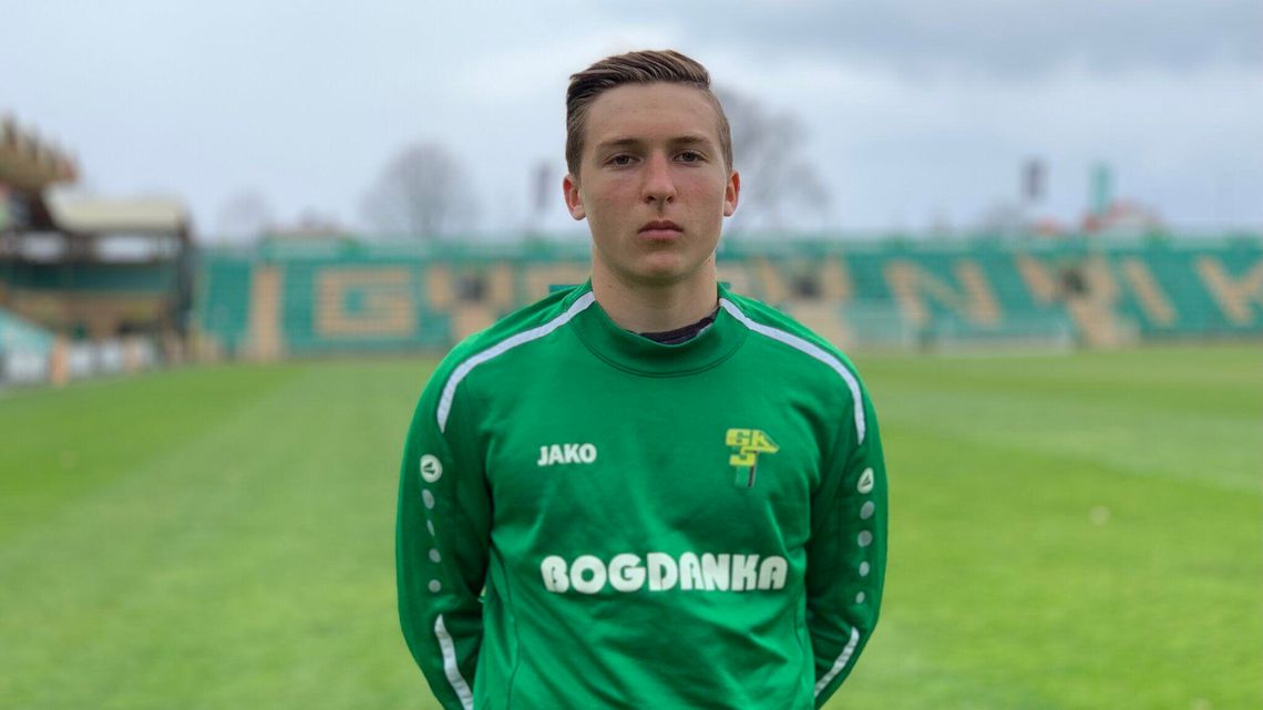 Górnik stawia na swoich. Szymon Zabłotny z profesjonalnym kontraktem