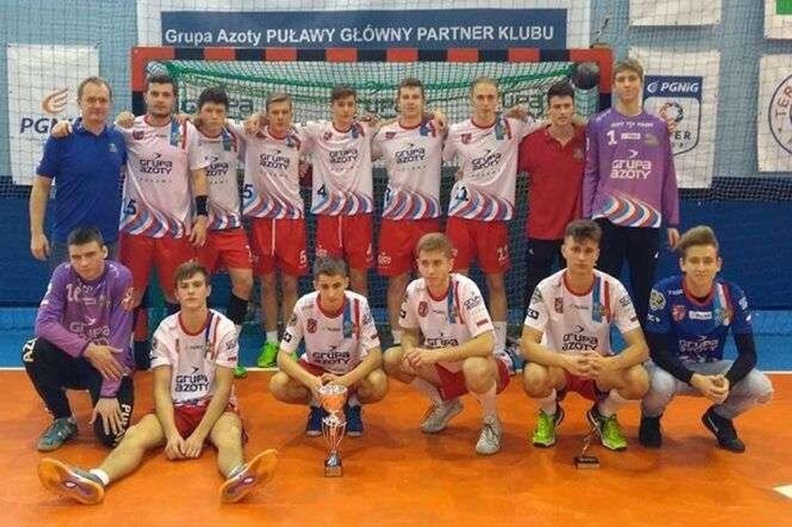 Gospodarze najlepsi w Turnieju Mikołajkowym