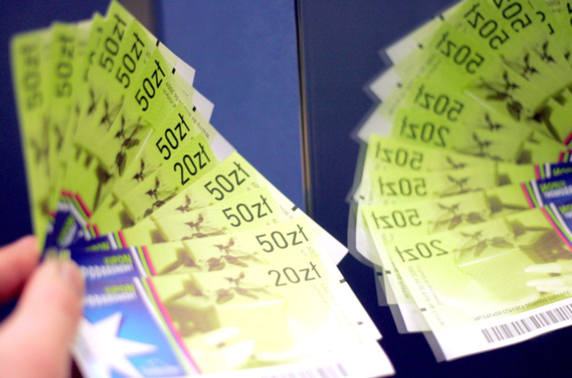 Gotówka wypiera talony na święta