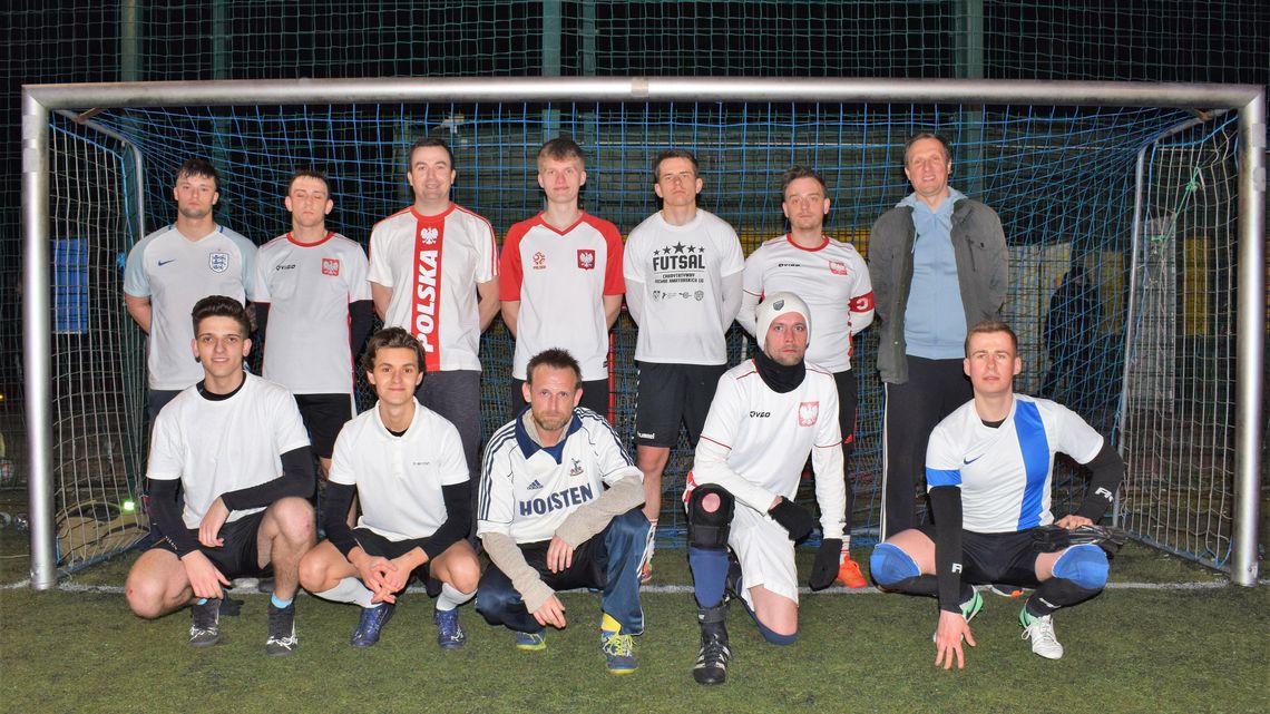 Grad goli w Amatorskiej Branżowej Lidze Orlikowej. Bajkopisarze lepsi od Medycznych