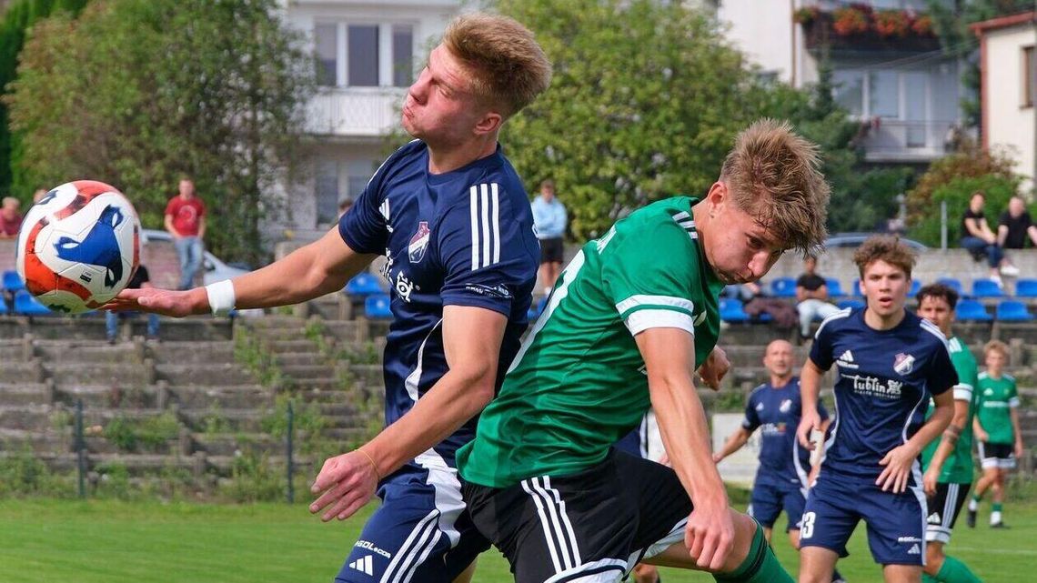 Grad goli w lubelskiej okręgówce, Górnik II Łęczna rozbił Sygnał Grad goli w lubelskiej okręgówce, Górnik II Łęczna rozbił Sygnał