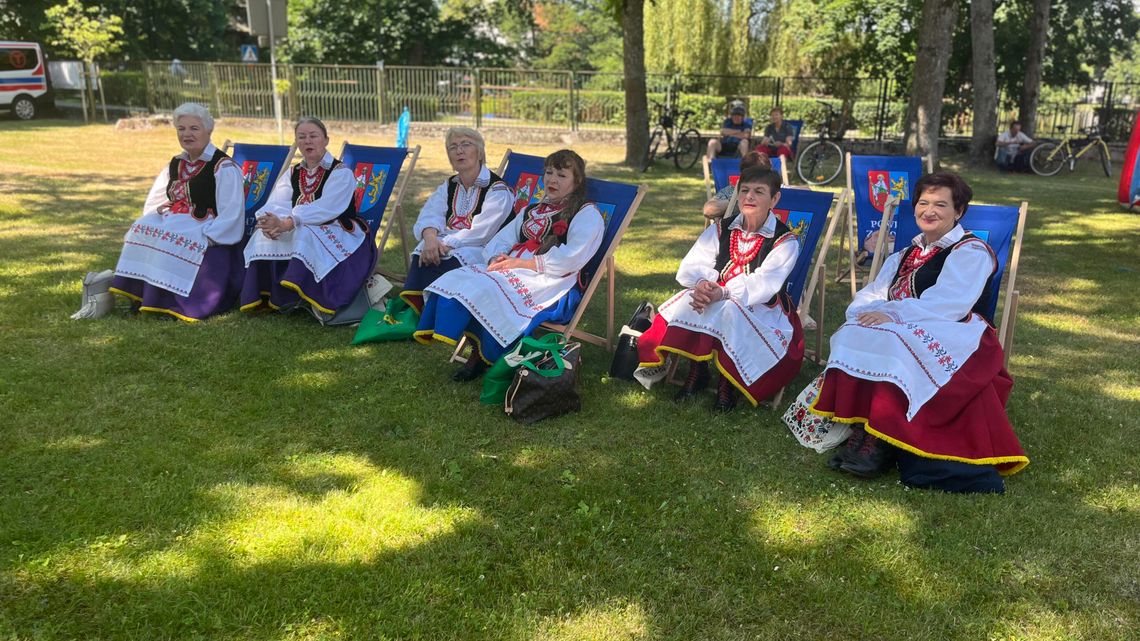 Grają i śpiewają na ludowo. Trwają Zamojskie Dni Folkloru Grają i śpiewają na ludowo. Trwają Zamojskie Dni Folkloru