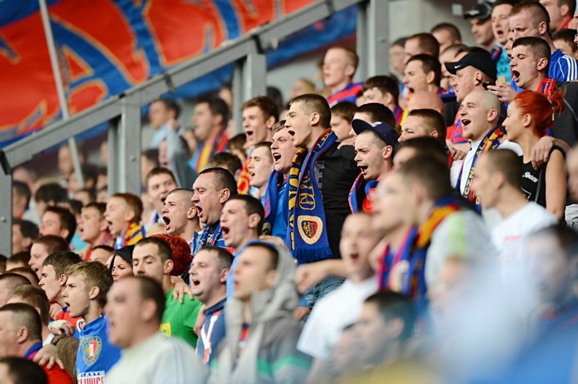 Grała T-Mobile Ekstraklasa. Bełchatów bliżej spadku, Piast w pucharach