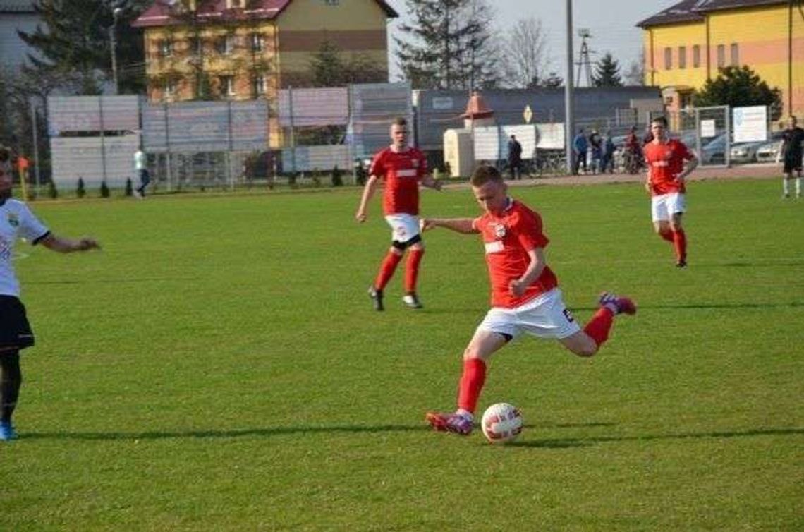 Grom Kąkolewnica – Bizon Jeleniec 2:1. Grała bialska okręgówka Grom Kąkolewnica – Bizon Jeleniec 2:1. Grała bialska okręgówka