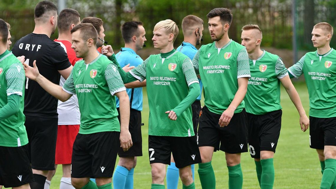 Grom Kąkolewnica rezygnuje z gry w IV lidze. Ratunek dla jednego ze spadkowiczów