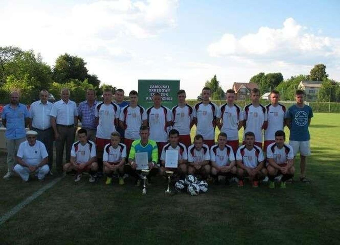 Grom Różaniec mistrzem juniorów ZOZPN Grom Różaniec mistrzem juniorów ZOZPN