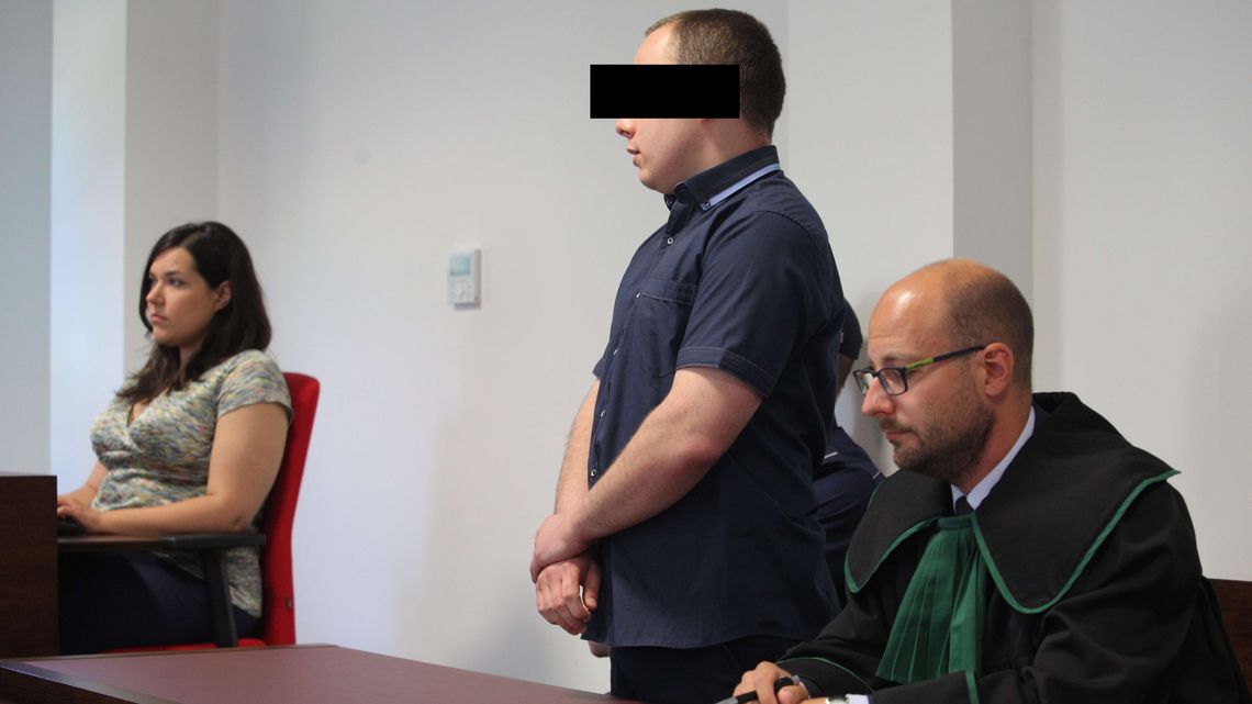 Groził byłej dziewczynie i zaatakował jej kolegę. Sąd skazał go na bezwzględne więzienie Groził byłej dziewczynie i zaatakował jej kolegę. Sąd skazał go na bezwzględne więzienie