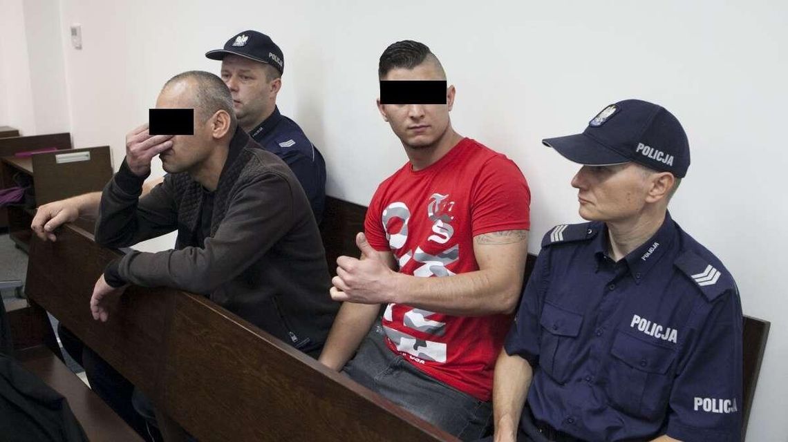 Grozili śmiercią i zgwałceniem matki? Ruszył proces Cyganów, którzy mieli pobić kucharzy Grozili śmiercią i zgwałceniem matki? Ruszył proces Cyganów, którzy mieli pobić kucharzy