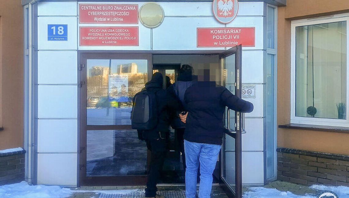 Grupa przestępcza wyłudzała pieniądze na "pracownika banku" Grupa przestępcza wyłudzała pieniądze na "pracownika banku"