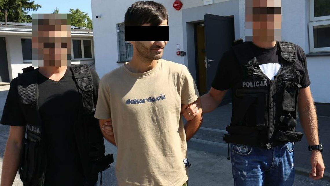 Gruzin włamywał się do mieszkań w Lublinie. Chciał wyjechać razem z łupami [wideo]