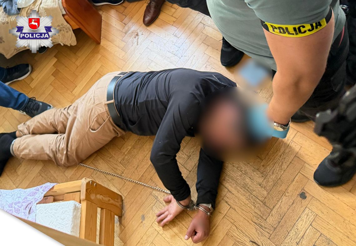 Gruzin zatrzymany po zabójstwie Rosjanina w Białej Podlaskiej. Informację przekazał premier Donald Tusk Gruzin zatrzymany po zabójstwie Rosjanina w Białej Podlaskiej. Informację przekazał premier Donald Tusk