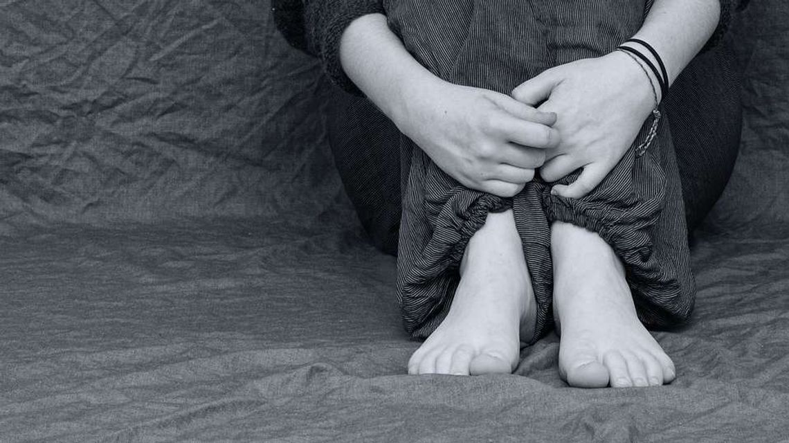 Gwałt po Chmielakach. 18-latka napadnięta, gdy wracała do domu