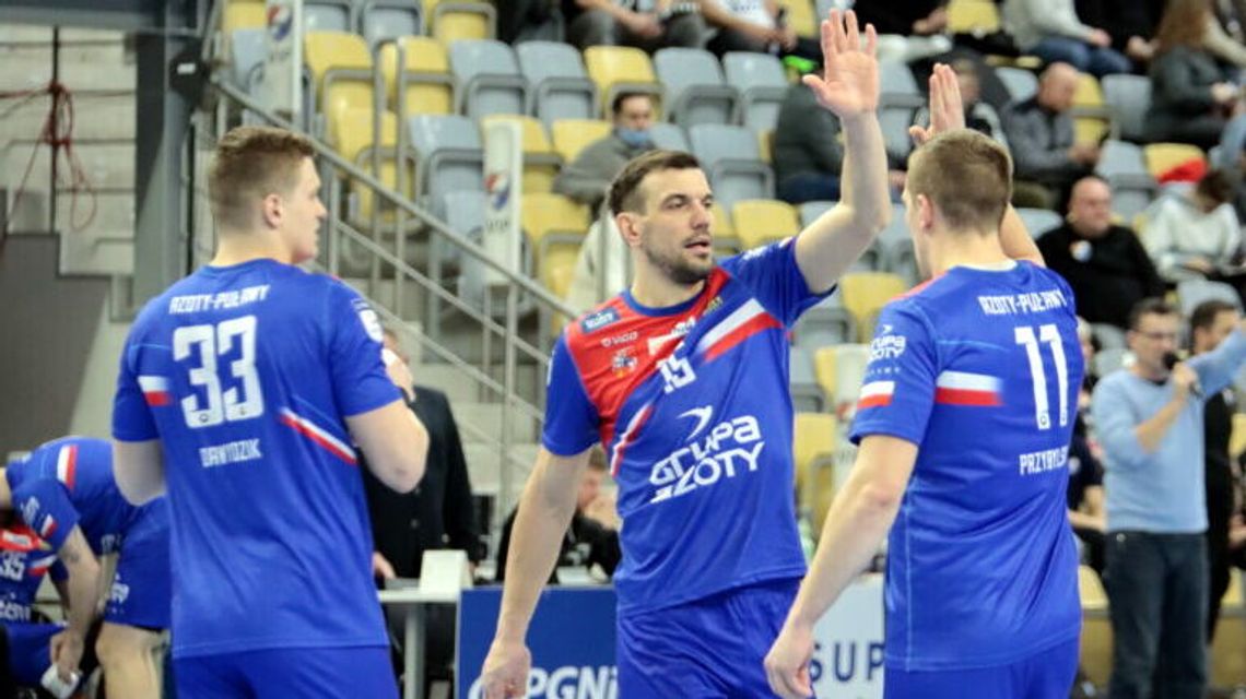 Gwardia Opole – Azoty Puławy 15:32. Łatwo, lekko i przyjemnie