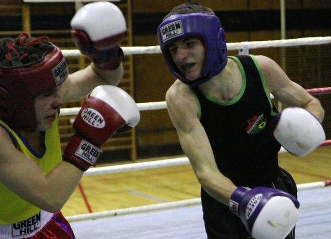 Gwarek Łęczna lepszy od reprezentacji Podkarpackiego Okręgowego Związku Bokserskiego