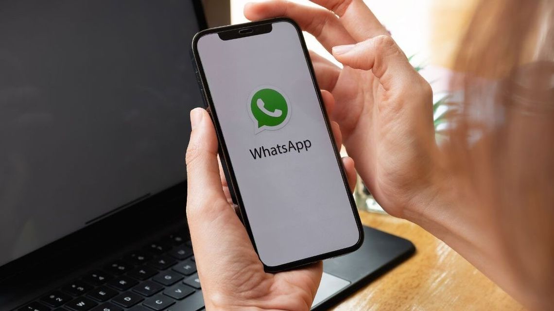 Hakerzy atakują na WhatsApp. Cyberwojsko apeluje do użytkowników 