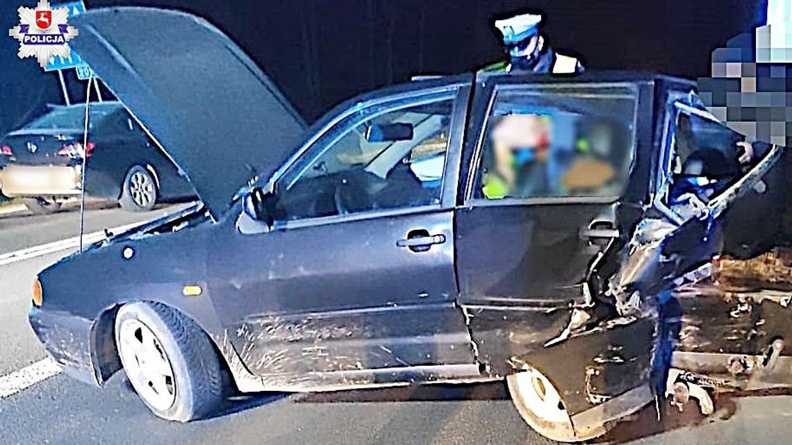 Hamowała przed łosiem. Nagłe uderzenie z tyłu, samochód obróciło kilka razy Hamowała przed łosiem. Nagłe uderzenie z tyłu, samochód obróciło kilka razy