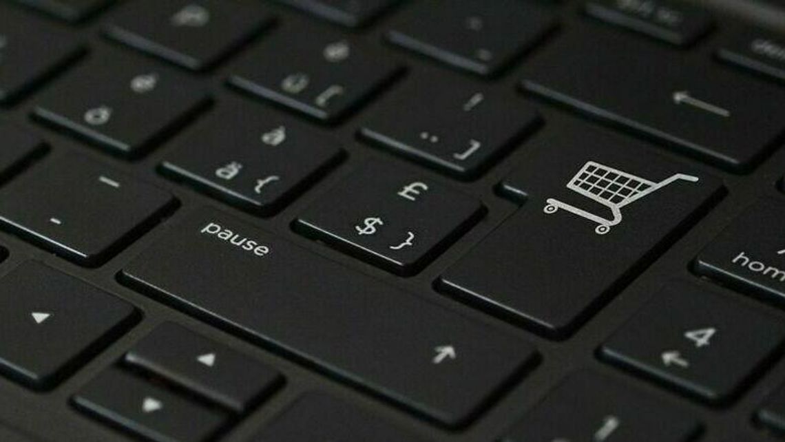 Handel kryptowalutami nie poszedł po myśli. Kobieta straciła ponad 19 tys. zł