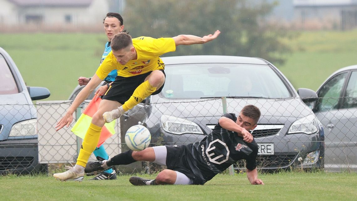 Hetman Gołąb uratował trzy punkty w meczu z Sokołem Konopnica. Wyniki lubelskiej klasy okręgowej