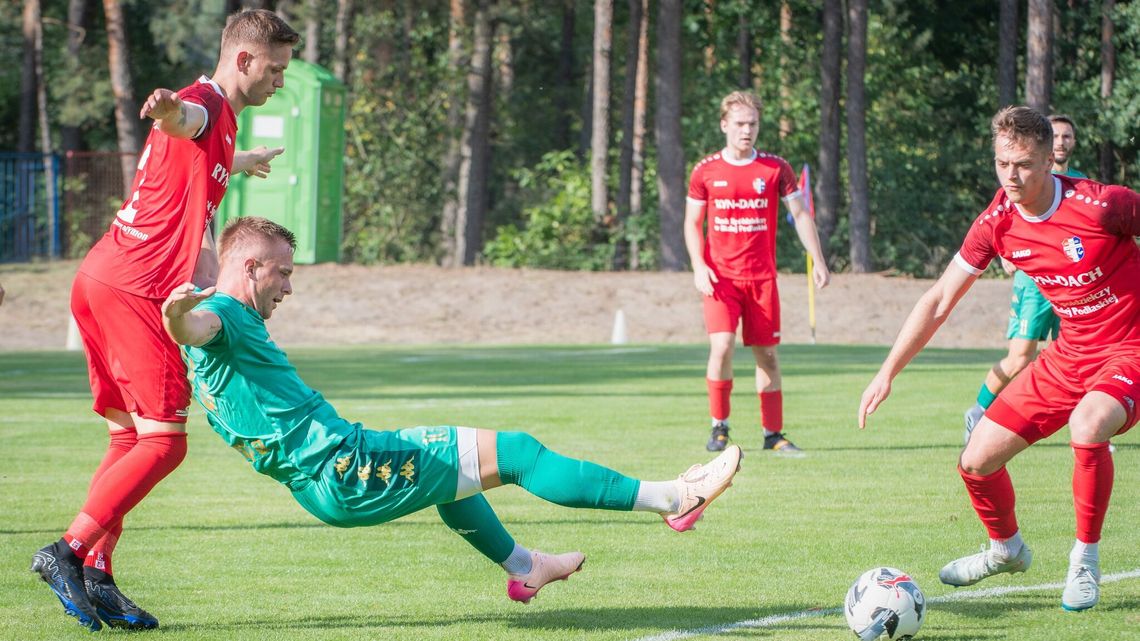 Hetman stracił pierwsze punkty, Łada rozbiła Orlęta i cztery gole rezerwowego na Wieniawie