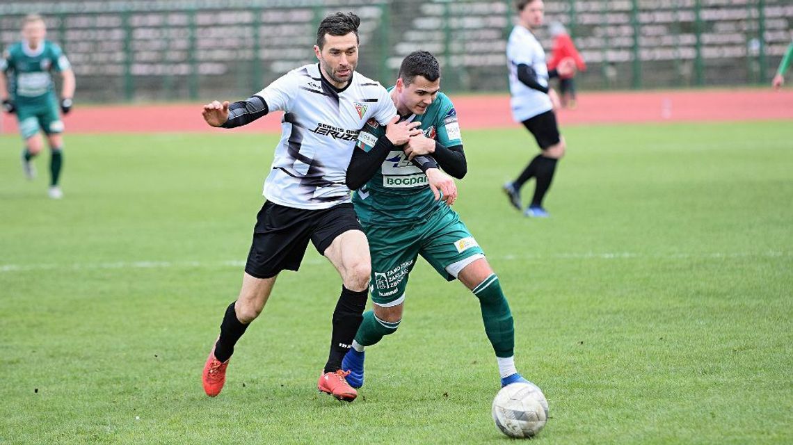 Hetman Zamość - Pogoń 96 Łaszczówka 2:1. Dwa karne na wagę zwycięstwa