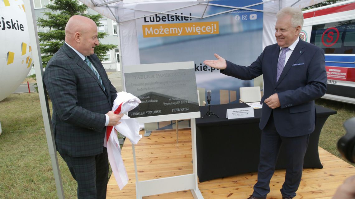 Hojny jak marszałek Jarosław Stawiarski. Szpital ma ogromną stratę, a dyrektor dostaje nagrodę Hojny jak marszałek Jarosław Stawiarski. Szpital ma ogromną stratę, a dyrektor dostaje nagrodę