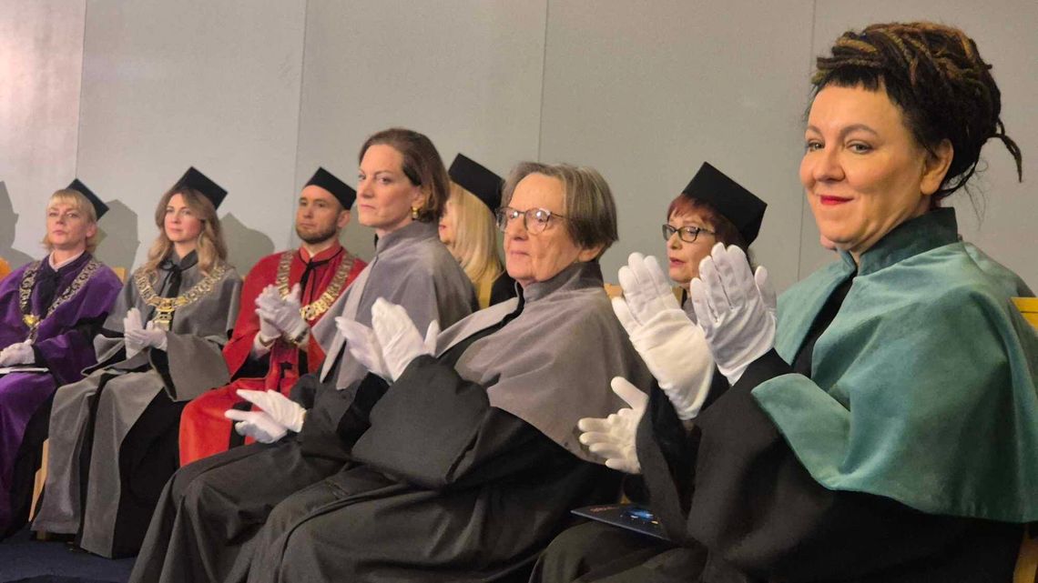 Holland, Tokarczuk, Applebaum - dziś nadanie tytułu honoris causa i pikieta przeciwko Holland, Tokarczuk, Applebaum - dziś nadanie tytułu honoris causa i pikieta przeciwko