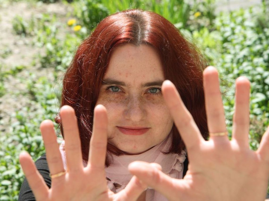 \"Hotel Mirage\": 1440 klatek na minutę. A minut jest 16