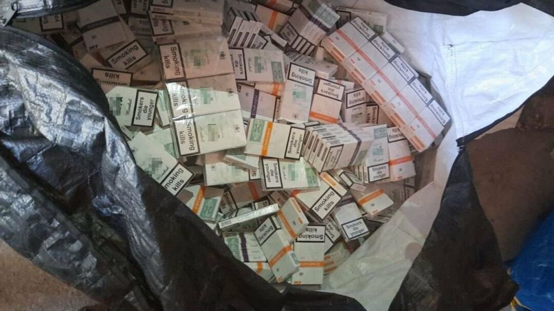 Hrebenne. 400 paczek przemycanych papierosów w hyundaiu. Jak się tłumaczył kierowca?