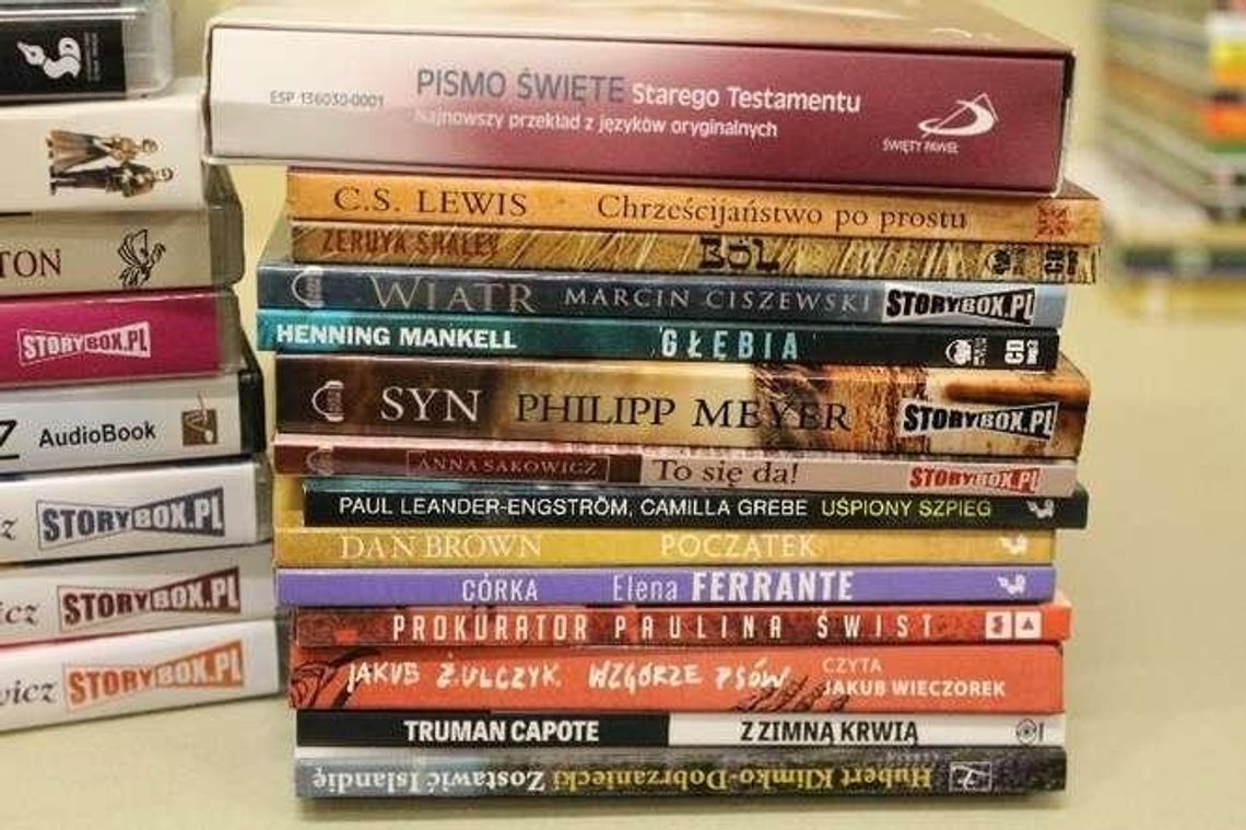 Hrubieszów: Biblioteka kupiła audiobooki i książki z dużą czcionką