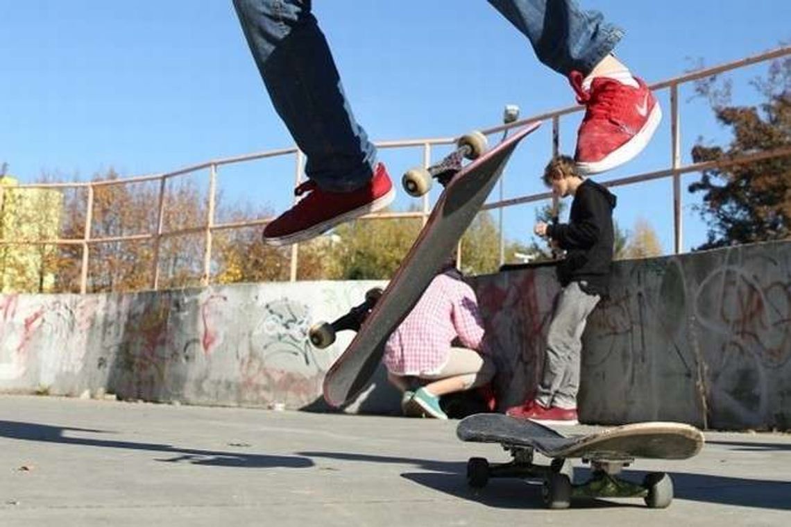 Hrubieszów inwestuje w sport: nowe boiska i bieżnia oraz skatepark i ścianka wspinaczkowa