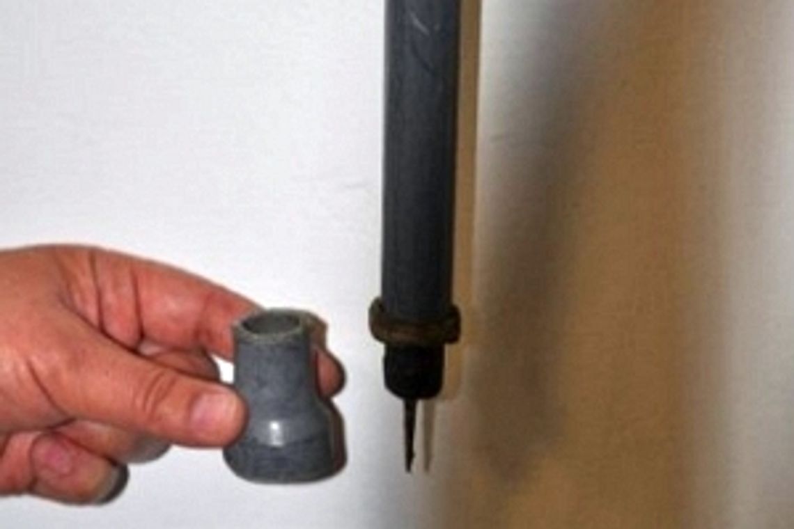 Hrubieszów: Z zemsty przebijał opony szpikulcem w lasce