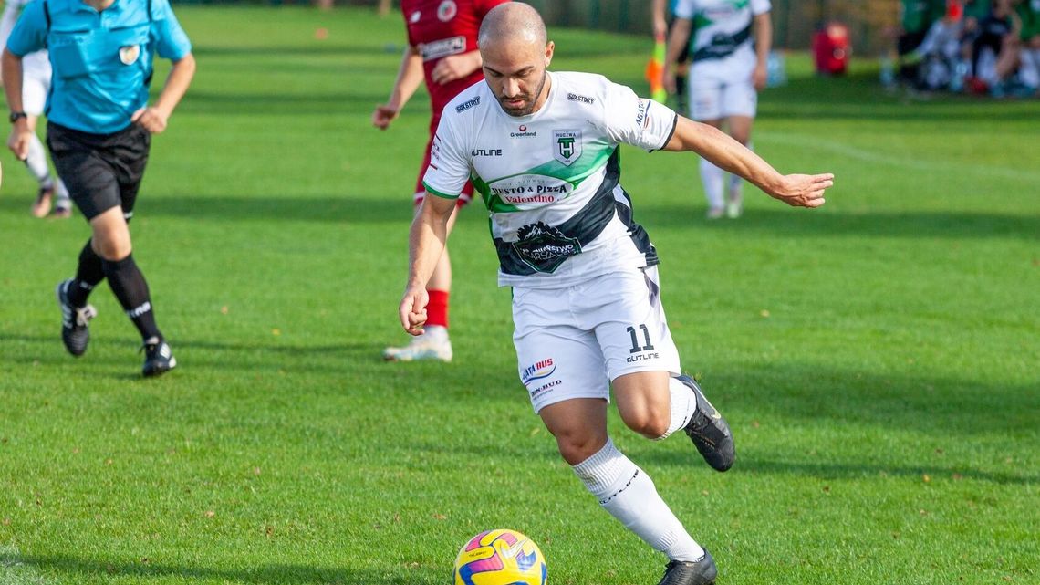 Huczwa Tyszowce wygrywa w derbach dzięki dwóm golom  Argentyńczyka