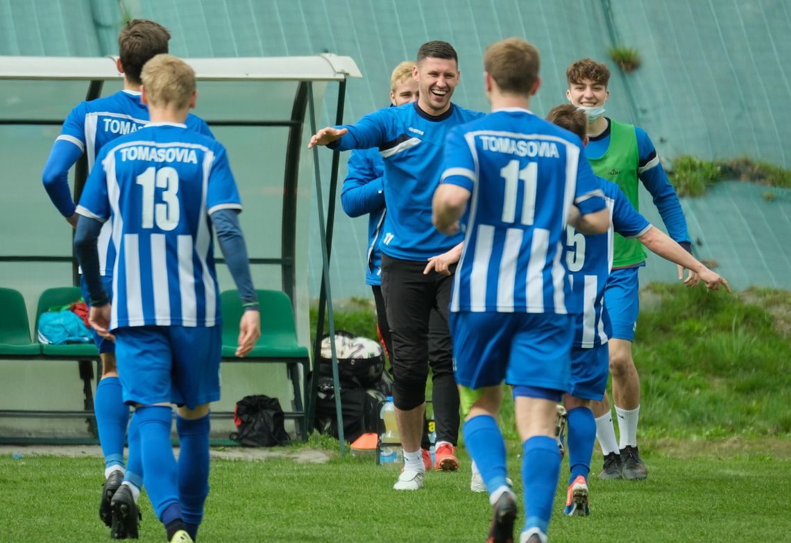 Huragan Międzyrzec Podlaski – Tomasovia 1:6. Rozbili wicelidera i są punkt od awansu