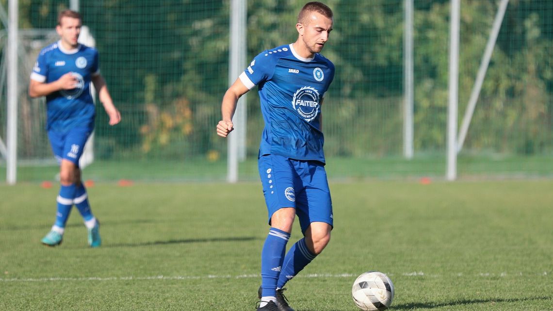 Huragan przerwał serię porażek, Łada wygrała w Poniatowej, a Gryf powalczył ze Stalą Kraśnik Huragan przerwał serię porażek, Łada wygrała w Poniatowej, a Gryf powalczył ze Stalą Kraśnik