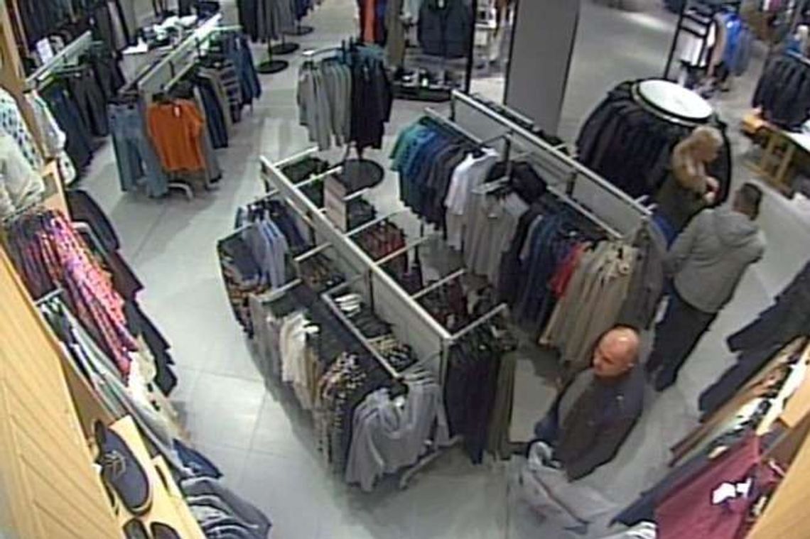 Hurtowa kradzież z galerii handlowej. Kamera nagrała szajkę