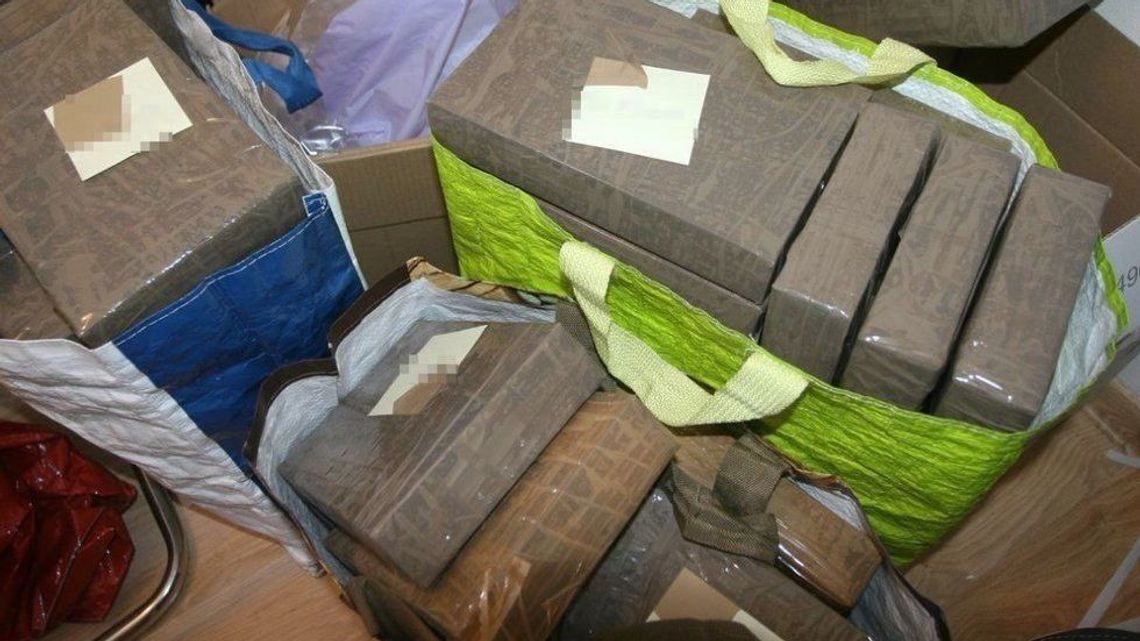 Hurtownicy dopalaczy mogą wrócić na rynek. Przez ponad dwa lata nie stanęli przed sądem