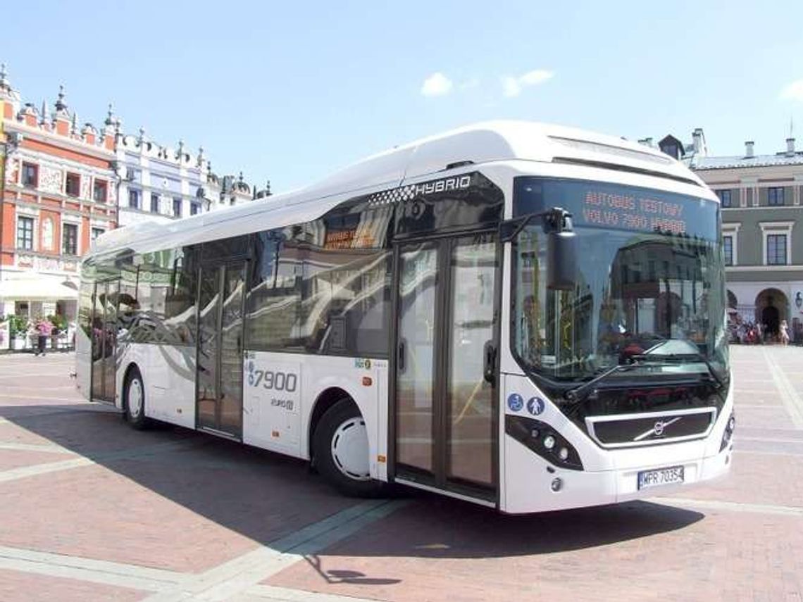 Hybryda na ulicach Zamościa. Wsiadamy i jeździmy. Do niedzieli