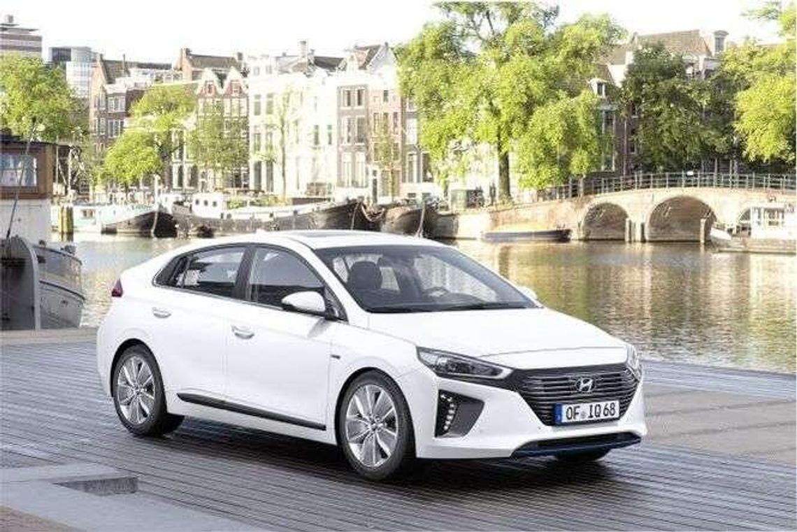 Hybrydowy hyundai ioniq: Przyszłość na wyciągnięcie ręki