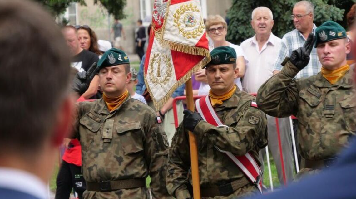 Hymn, defilada, bieg i koncert – Chełm w biało-czerwonych barwach