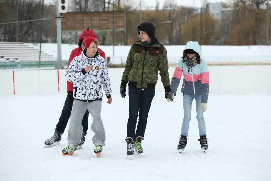 ICEMANIA: Sezon łyżwiarski już się rozpoczął (cennik, zdjęcia)
