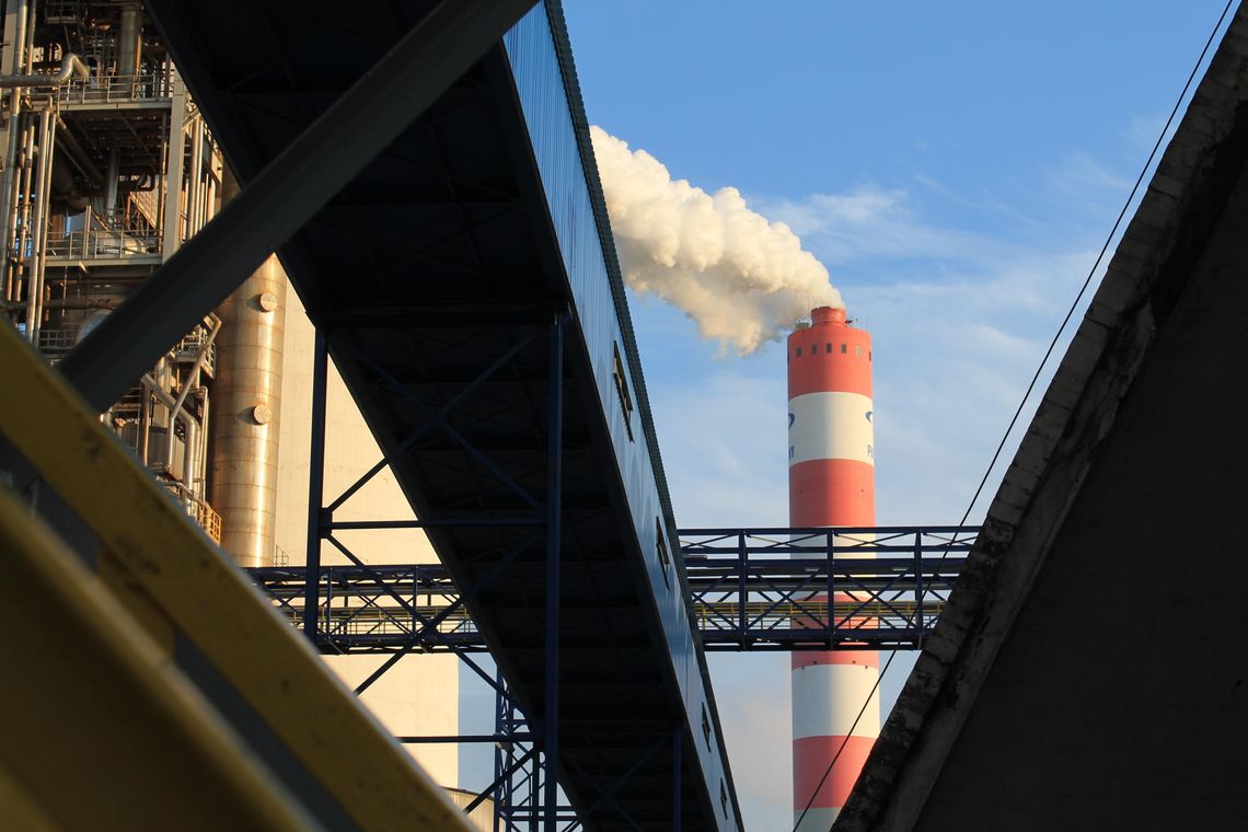 zakłady azotowe w Puławach, komin elektrociepłowni