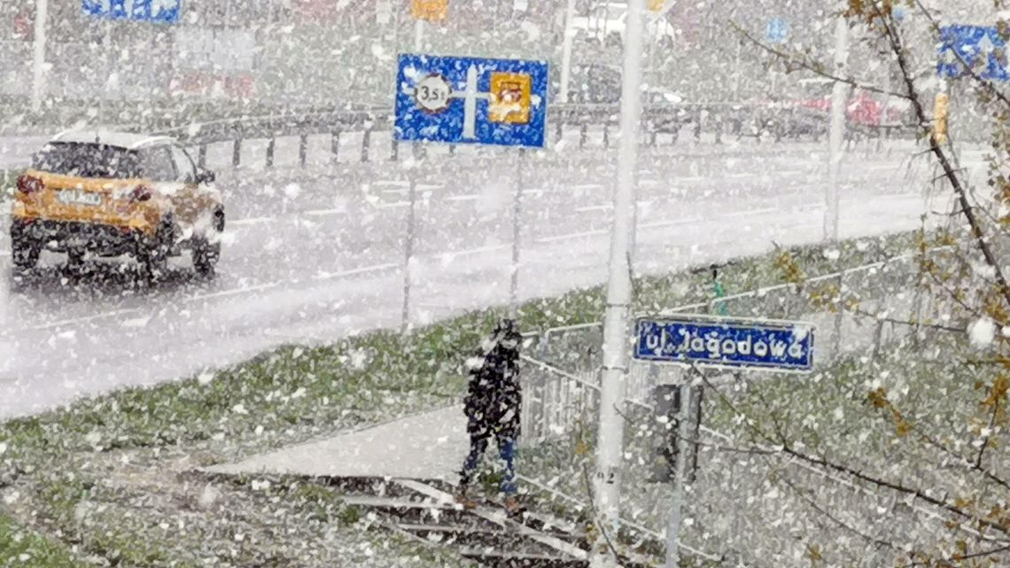 Idzie niebezpieczny niż genueński. W lubelskim możliwe 15 cm śniegu