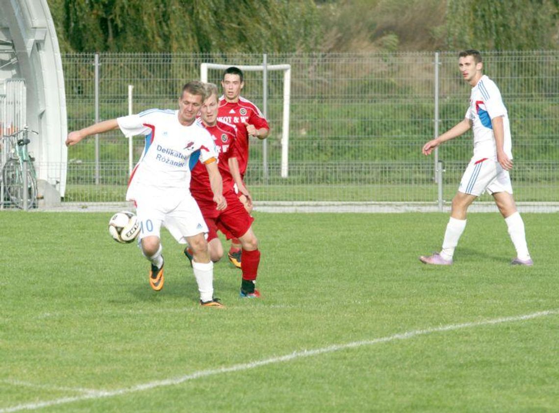 Igros Krasnobród – Grom Różaniec 0:3. Groźni po obudzeniu