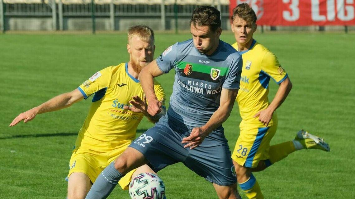 III liga: Avia gra z Podlasiem, trudni rywale Chełmianki i Orląt Spomlek