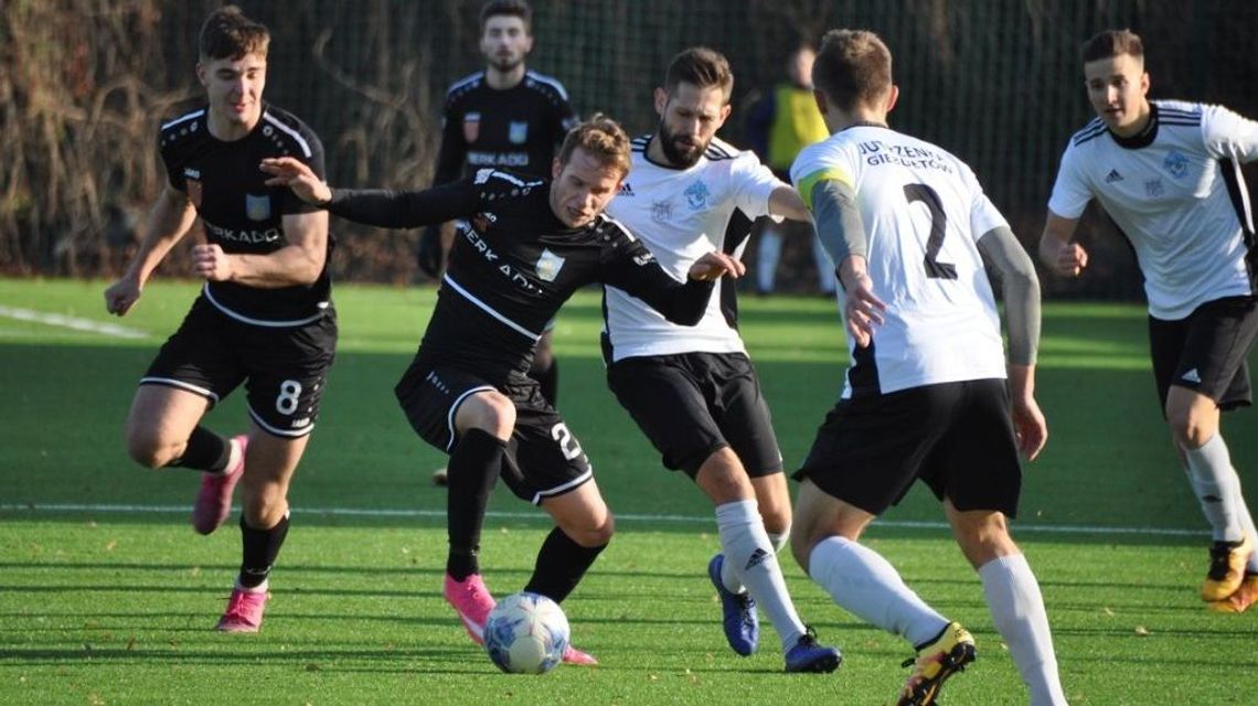 III liga odrabia zaległości: Stal Kraśnik gra z KSZO, a Hetman podejmuje Chełmiankę