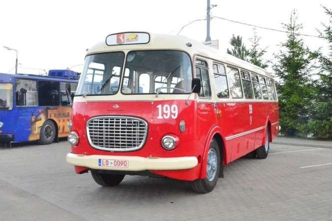 Ikarus na zastępstwie za Gutka na linii turystycznej Ikarus na zastępstwie za Gutka na linii turystycznej