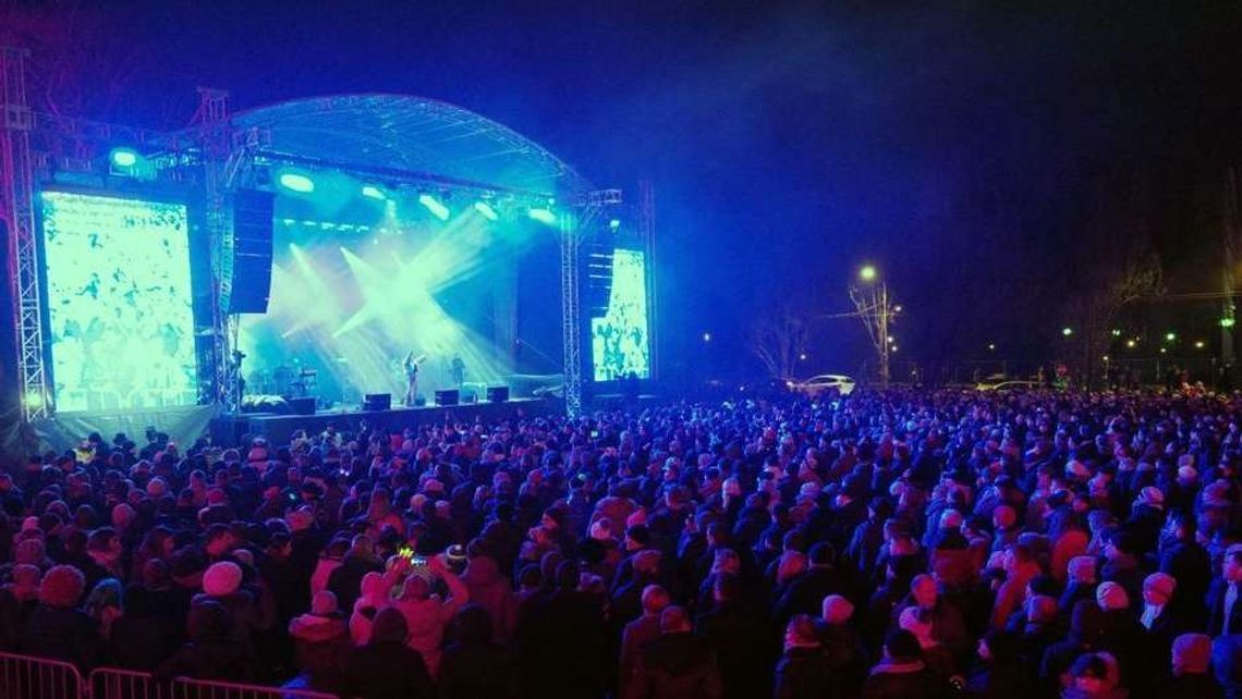 Ile Centrum Kultury zapłaciło za scenariusz i reżyserię sylwestra miejskiego? Ile Centrum Kultury zapłaciło za scenariusz i reżyserię sylwestra miejskiego?