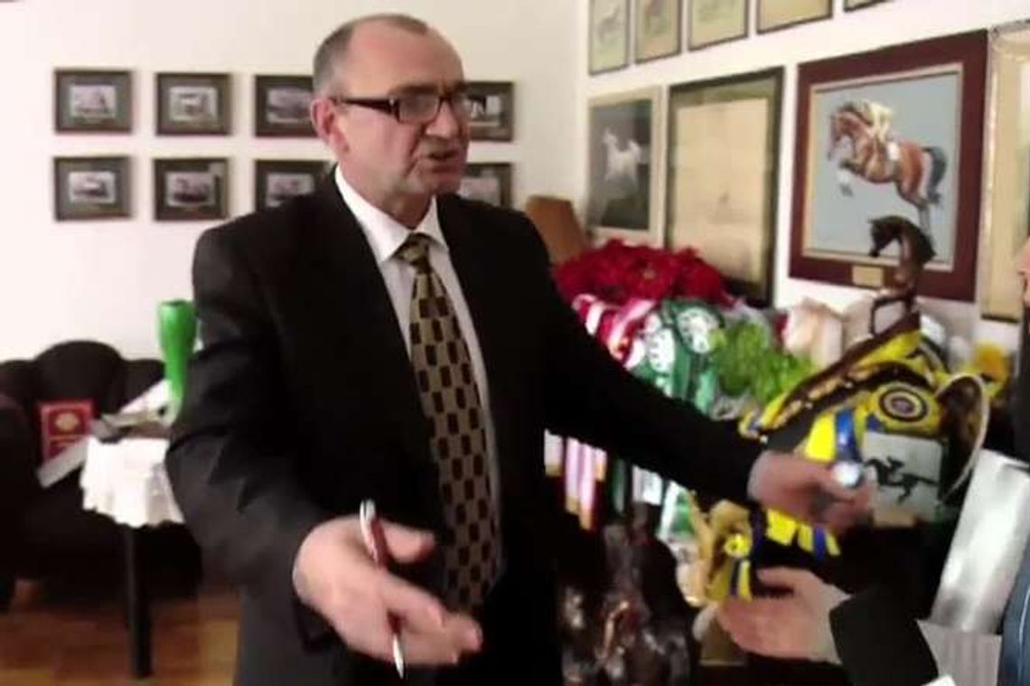 Ile teraz zarabia były szef stadniny w Janowie? Fundacja Wolności ujawnia Ile teraz zarabia były szef stadniny w Janowie? Fundacja Wolności ujawnia