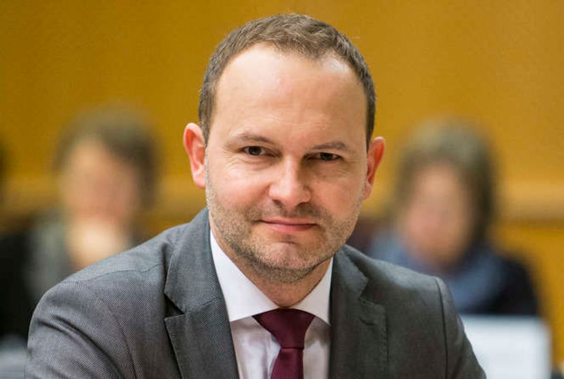 Ile wolnego wyboru w mediach społecznościowych? Ile wolnego wyboru w mediach społecznościowych?