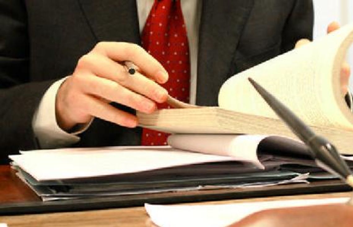 Ile zarabia taksówkarz, a ile urzędnik? Ile zarabia taksówkarz, a ile urzędnik?